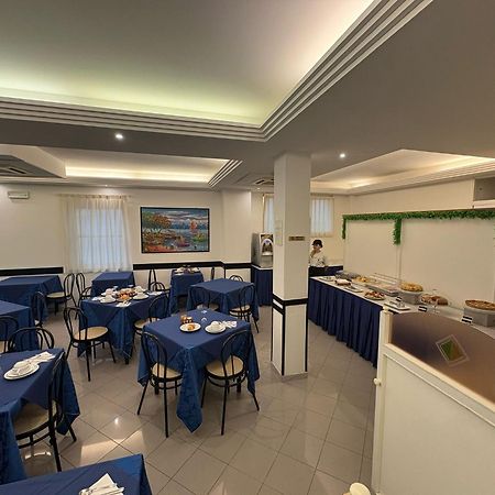 Hotel Sport Ρίμινι Εξωτερικό φωτογραφία