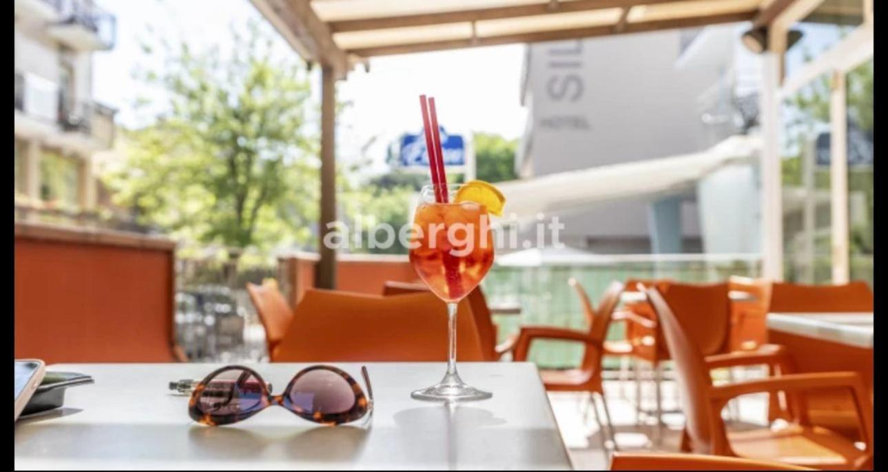 Hotel Sport Ρίμινι Εξωτερικό φωτογραφία
