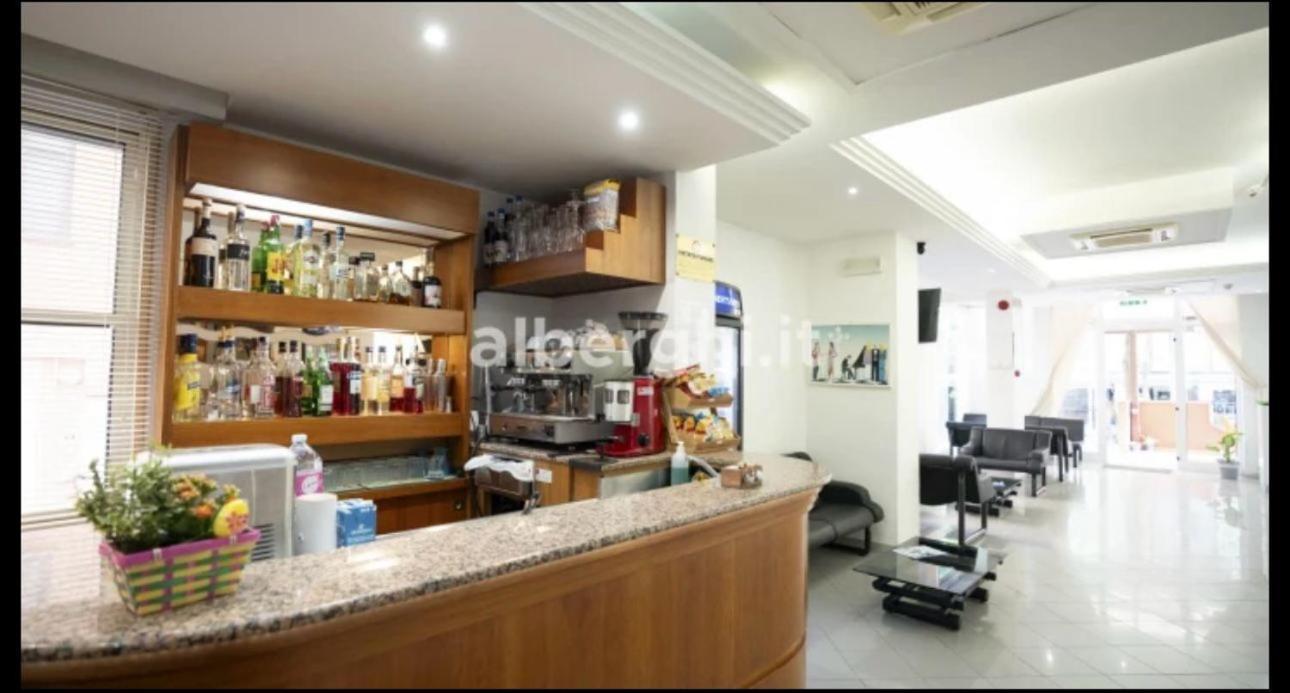 Hotel Sport Ρίμινι Εξωτερικό φωτογραφία