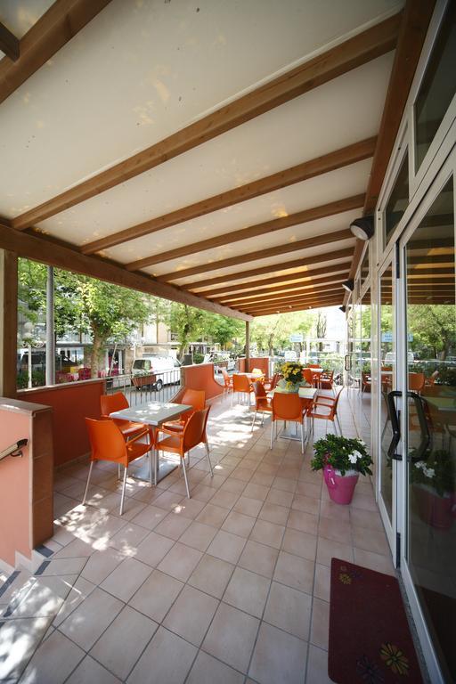 Hotel Sport Ρίμινι Εξωτερικό φωτογραφία
