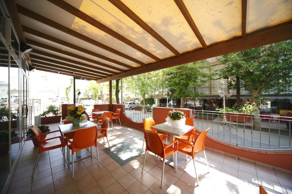 Hotel Sport Ρίμινι Εξωτερικό φωτογραφία