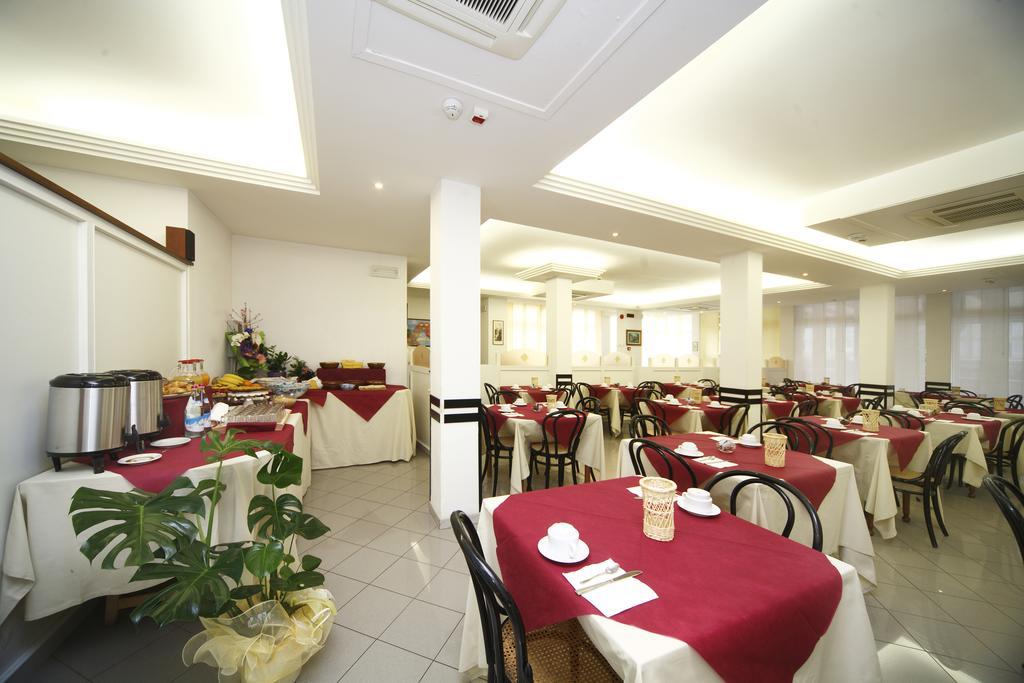 Hotel Sport Ρίμινι Εξωτερικό φωτογραφία